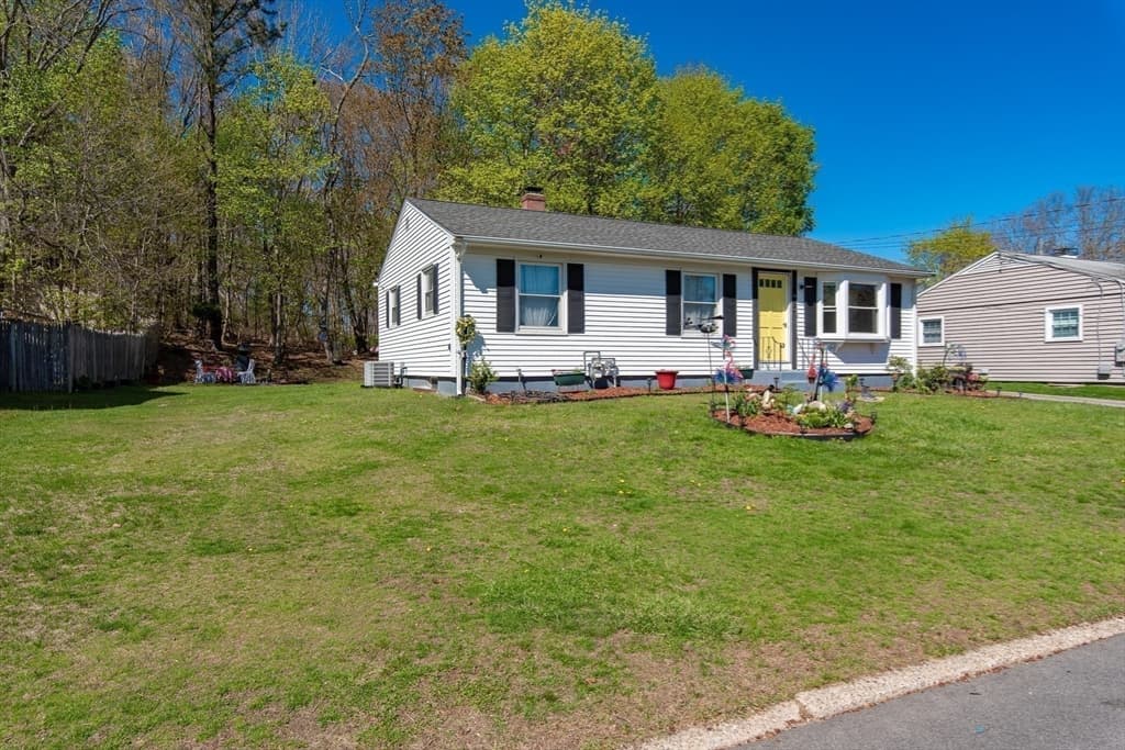 Single Family Residence at 82 Patton, Woonsocket RI 02895, Woonsocket, photo 30 of 31