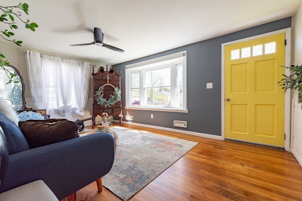Single Family Residence at 82 Patton, Woonsocket RI 02895, Woonsocket, photo 10 of 31