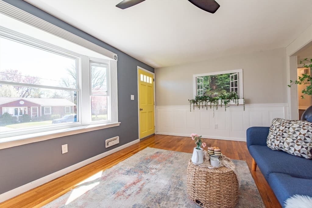 Single Family Residence at 82 Patton, Woonsocket RI 02895, Woonsocket, photo 11 of 31
