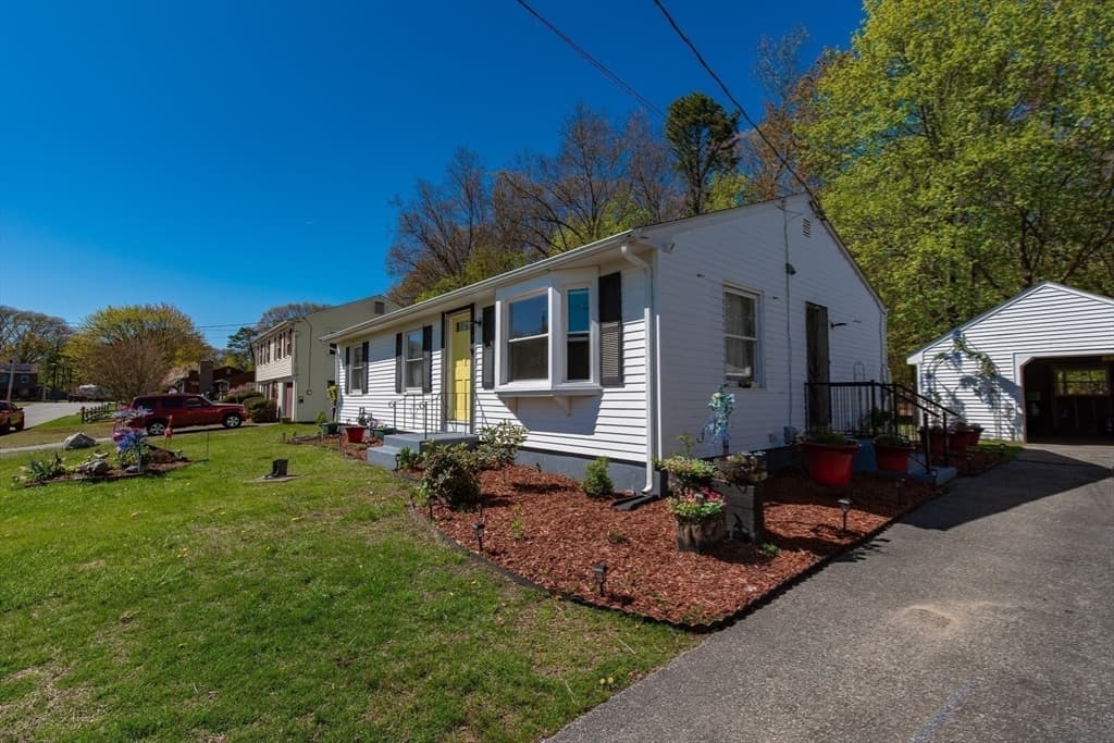 Single Family Residence at 82 Patton, Woonsocket RI 02895, Woonsocket, photo 29 of 31