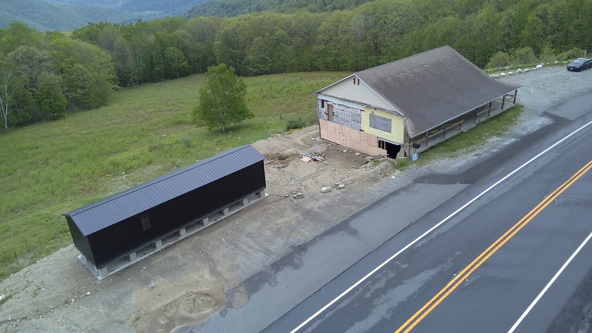 335 Mohawk Trail, Florida MA 01343