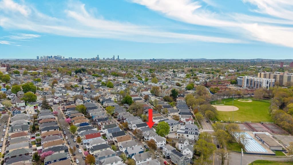 52 Sterling St, Somerville MA 02144 photo 3