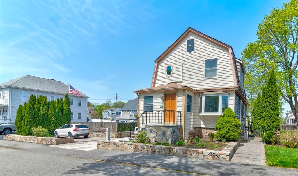 Single Family Residence at 16 Cotton Ave, Braintree MA 02184, photo 3 of 42