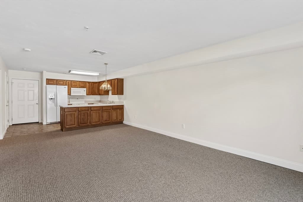 26 Greenleaves Dr # 602, Amherst MA 01002 photo 10
