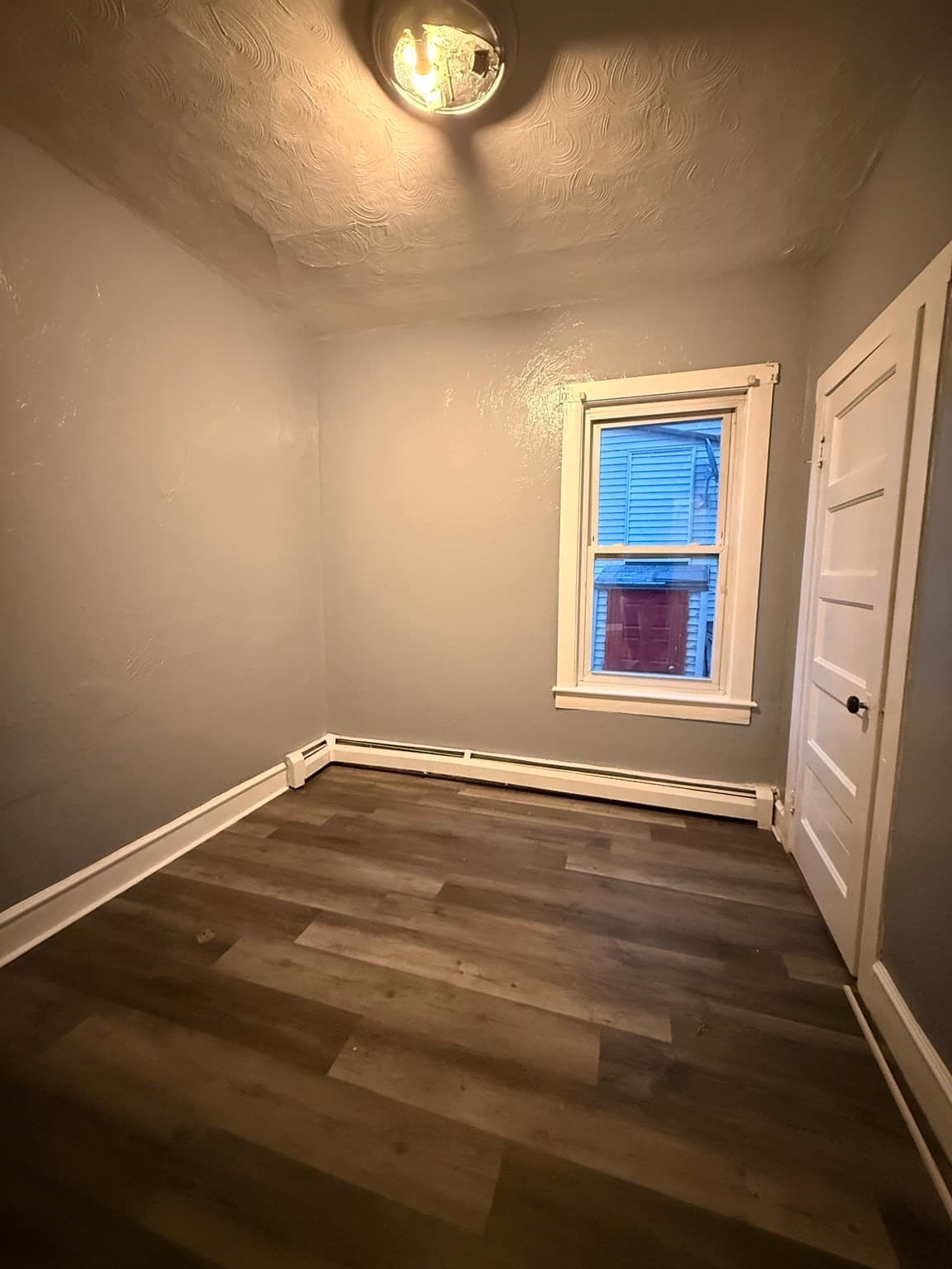 5-9 Family at 423 Division St, Fall River MA 02721, photo 5 of 10