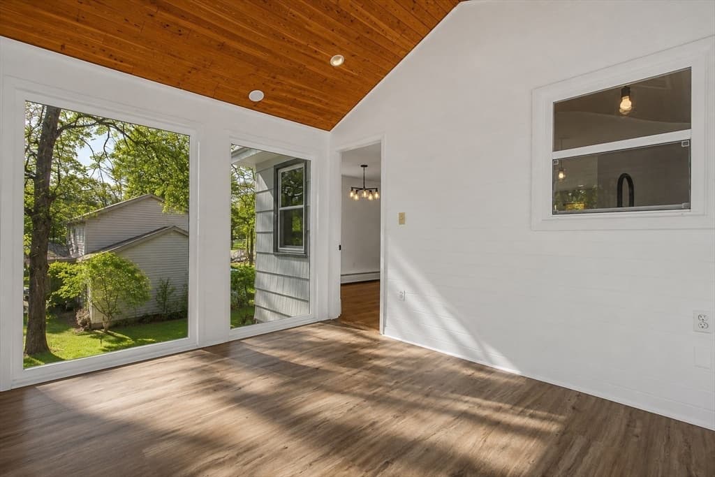 Single Family Residence at 12 Davis Road, Merrimack NH 03054, Merrimack, photo 28 of 31