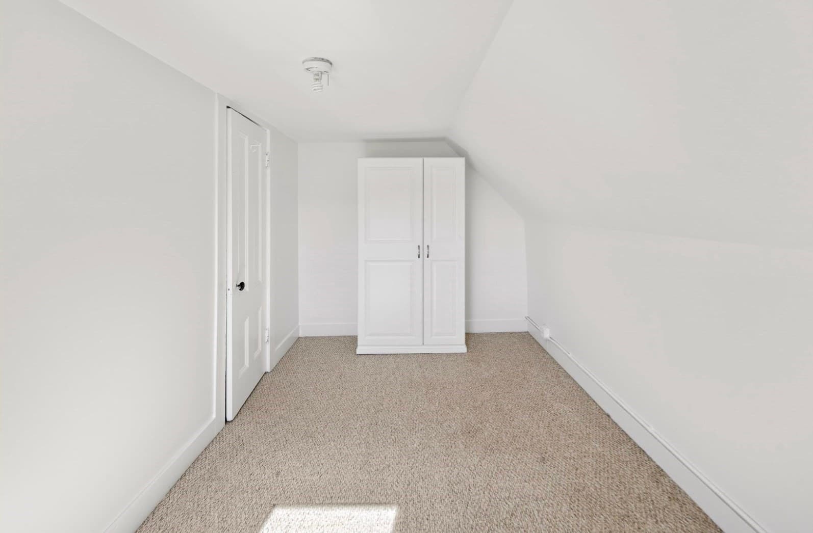 2 Family - 2 Units Up/Down at 63-65 Harvard Street, Winchester MA 01890, photo 24 of 33