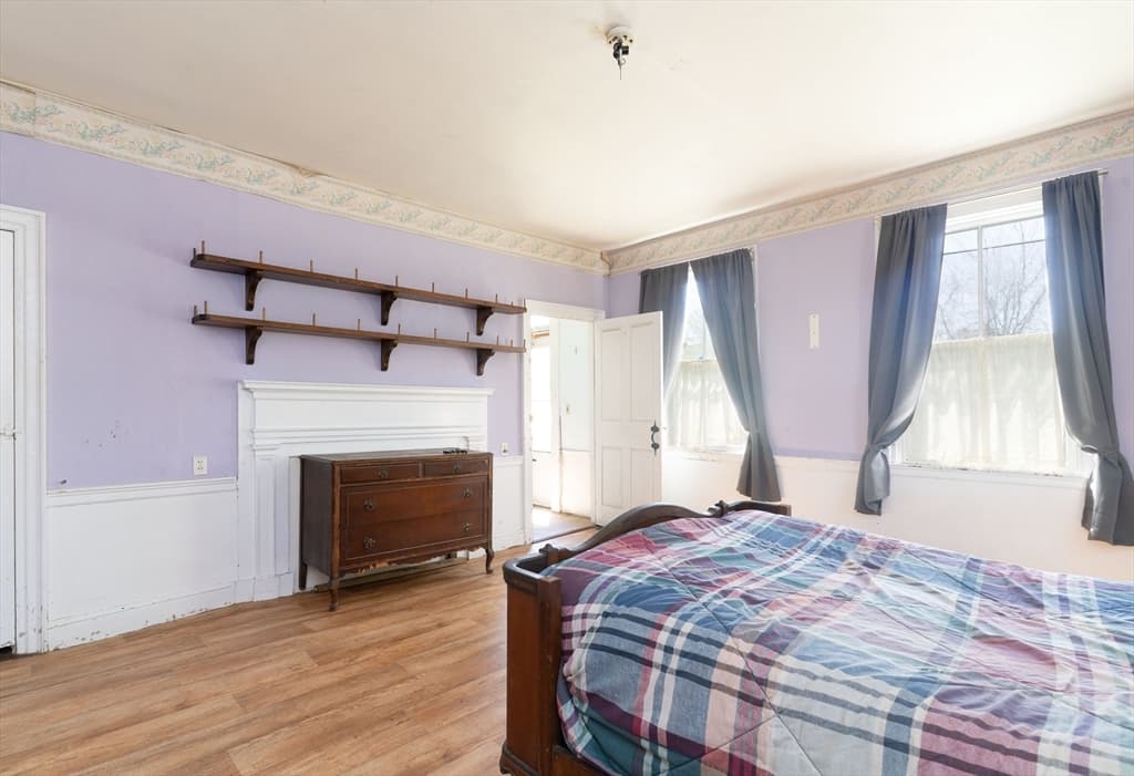 Single Family Residence at 3 Main St, Brookfield MA 01506, Brookfield, photo 6 of 36