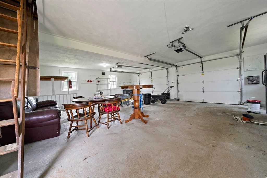 Single Family Residence at 8 Conway Lane, Foxboro MA 02035, Foxboro, photo 33 of 40