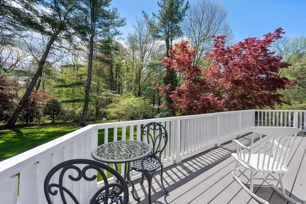 64 Country Drive, Weston MA 02493 photo 15