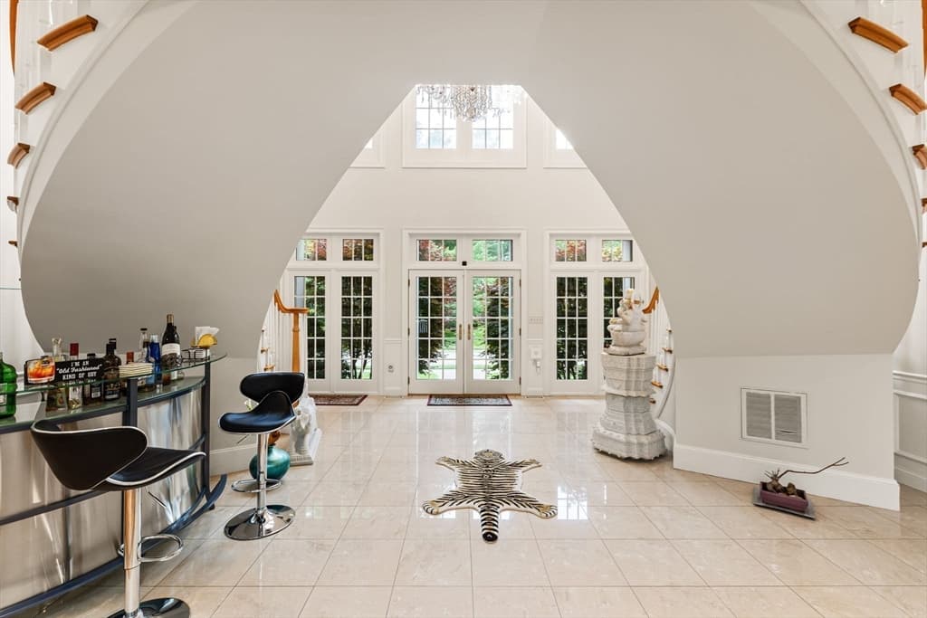 Single Family Residence at Six Ashley Court, Lynnfield MA 01940, Lynnfield, photo 6 of 41