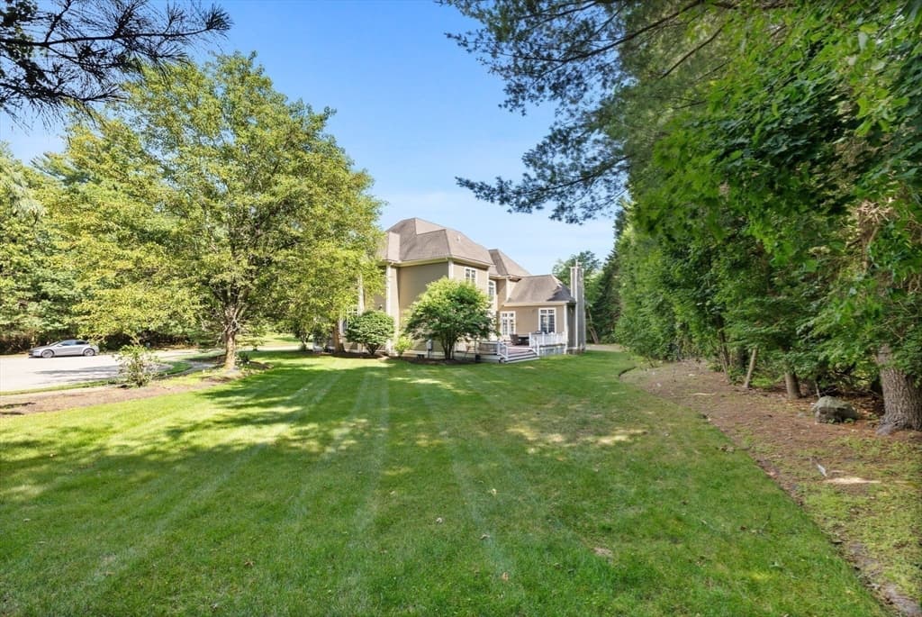 Single Family Residence at Six Ashley Court, Lynnfield MA 01940, Lynnfield, photo 37 of 41