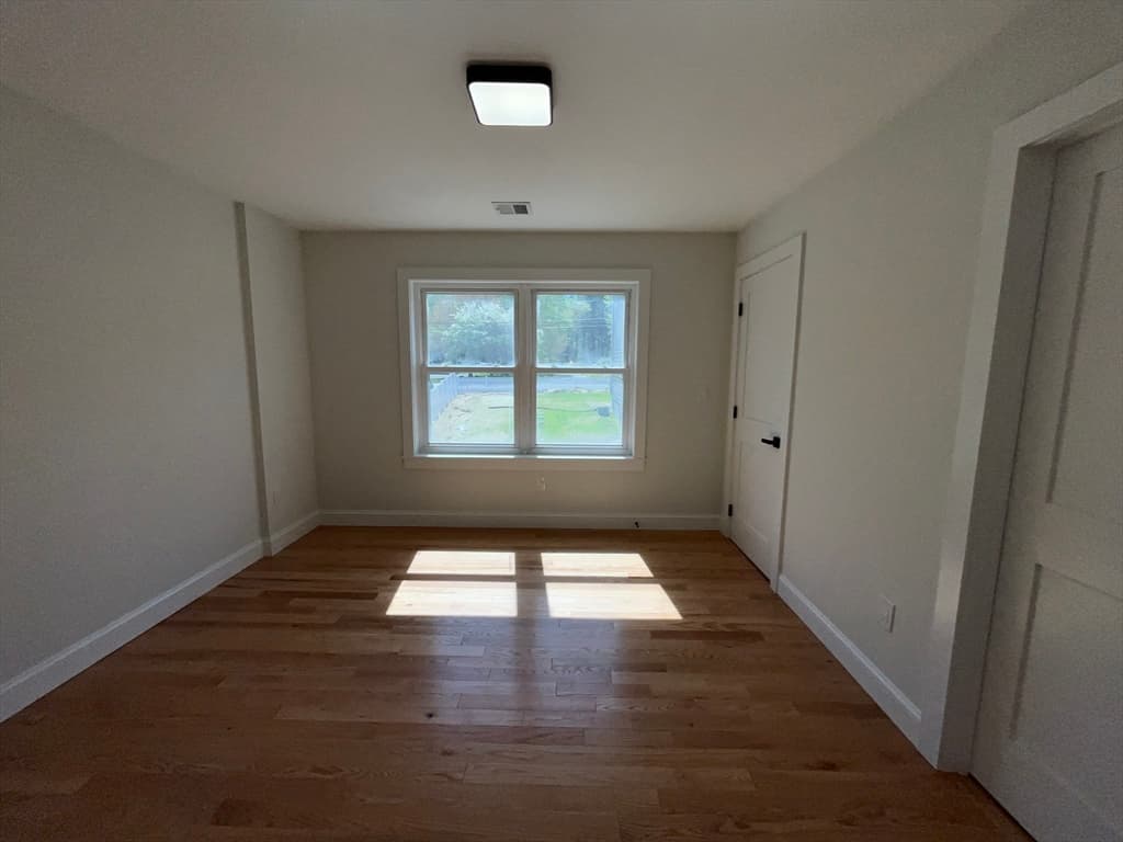 272 S Main St, Hopedale MA 01747 photo 25