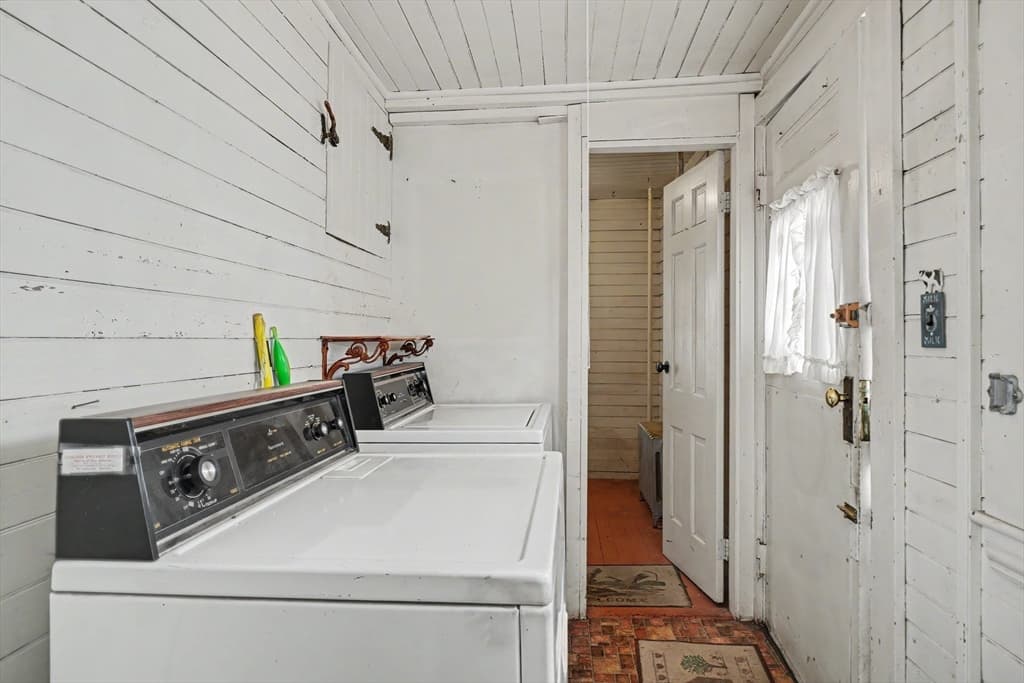 291 Brighton St, Belmont MA 02478 photo 17