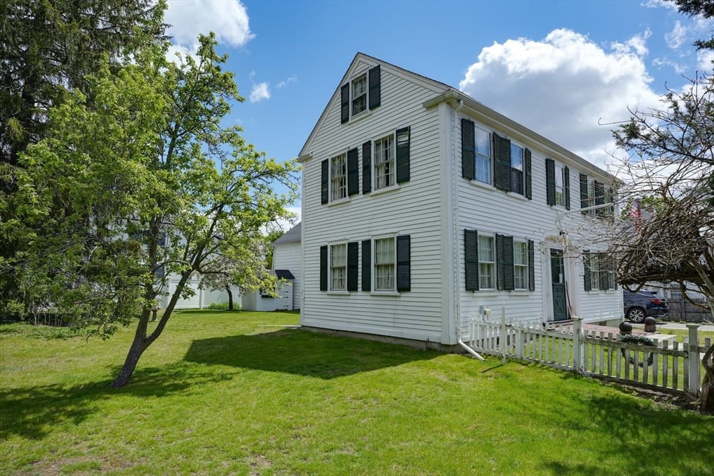 291 Brighton St, Belmont MA 02478 photo 5