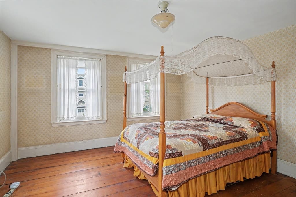 291 Brighton St, Belmont MA 02478 photo 21
