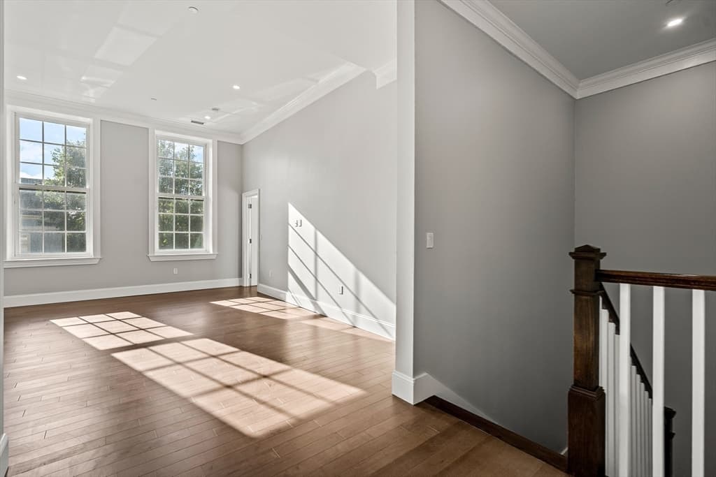 Condominium at 20 Mechanic Square # 2, Marblehead MA 01945, Marblehead, photo 12 of 35