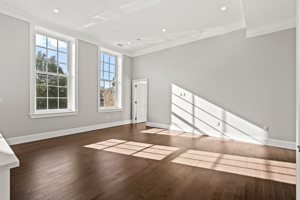 Condominium at 20 Mechanic Square # 2, Marblehead MA 01945, Marblehead, photo 10 of 35
