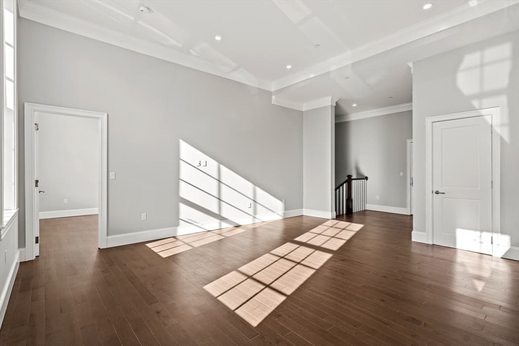 Condominium at 20 Mechanic Square # 2, Marblehead MA 01945, Marblehead, photo 11 of 35