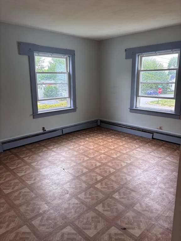 Single Family Residence at 349 Oak St, Clinton MA 01510, Clinton, photo 6 of 16