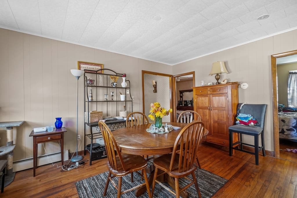 3 Family at 284 Broadway, Fall River MA 02721, photo 17 of 42