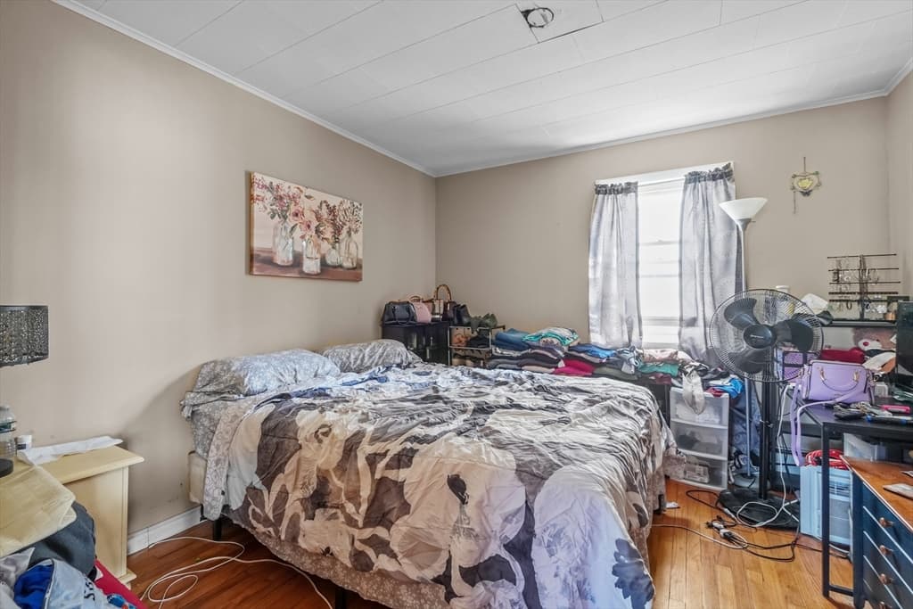 3 Family at 284 Broadway, Fall River MA 02721, photo 22 of 42