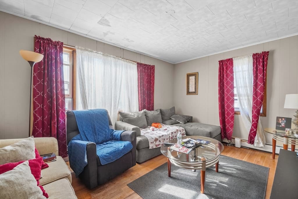 3 Family at 284 Broadway, Fall River MA 02721, photo 18 of 42