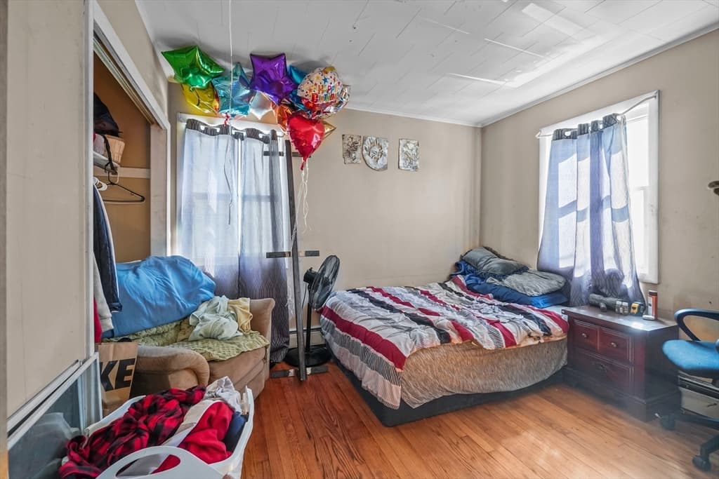3 Family at 284 Broadway, Fall River MA 02721, photo 21 of 42