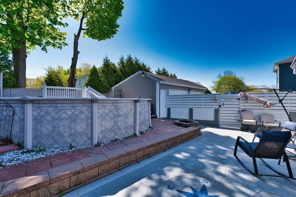 235 Chavenson St, Fall River MA 02723 photo 34