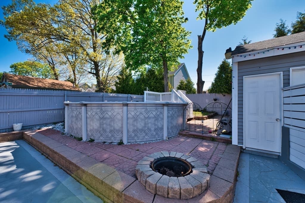 235 Chavenson St, Fall River MA 02723 photo 33