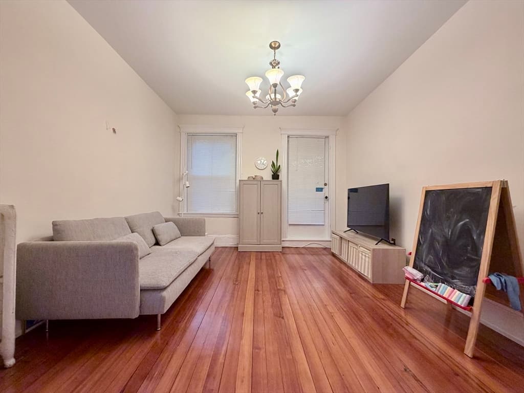 35 Westbourne Ter # 2, Brookline MA 02446 photo 5
