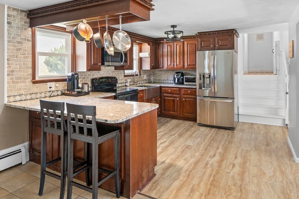 118 North St, Grafton MA 01519