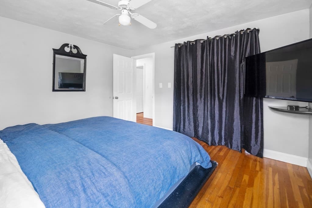 Single Family Residence at 118 North St, Grafton MA 01519, photo 19 of 29