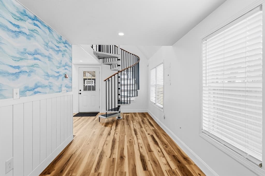 8 Cottage St, Wareham MA 02571 photo 10