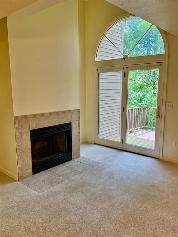 Condominium at 6 Lilac Court # 6, Hopkinton MA 01748, Hopkinton, photo 5 of 21