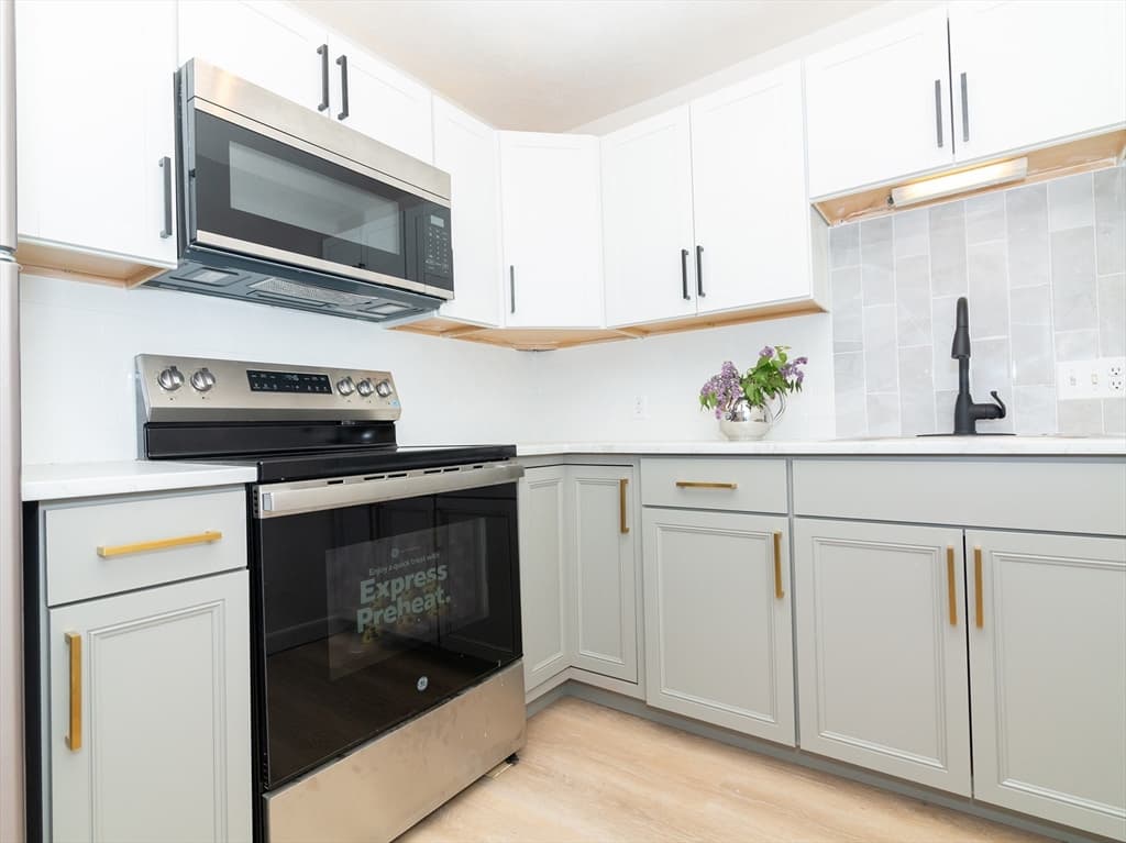 137 Winthrop St # 12A, Framingham MA 01702 photo 3