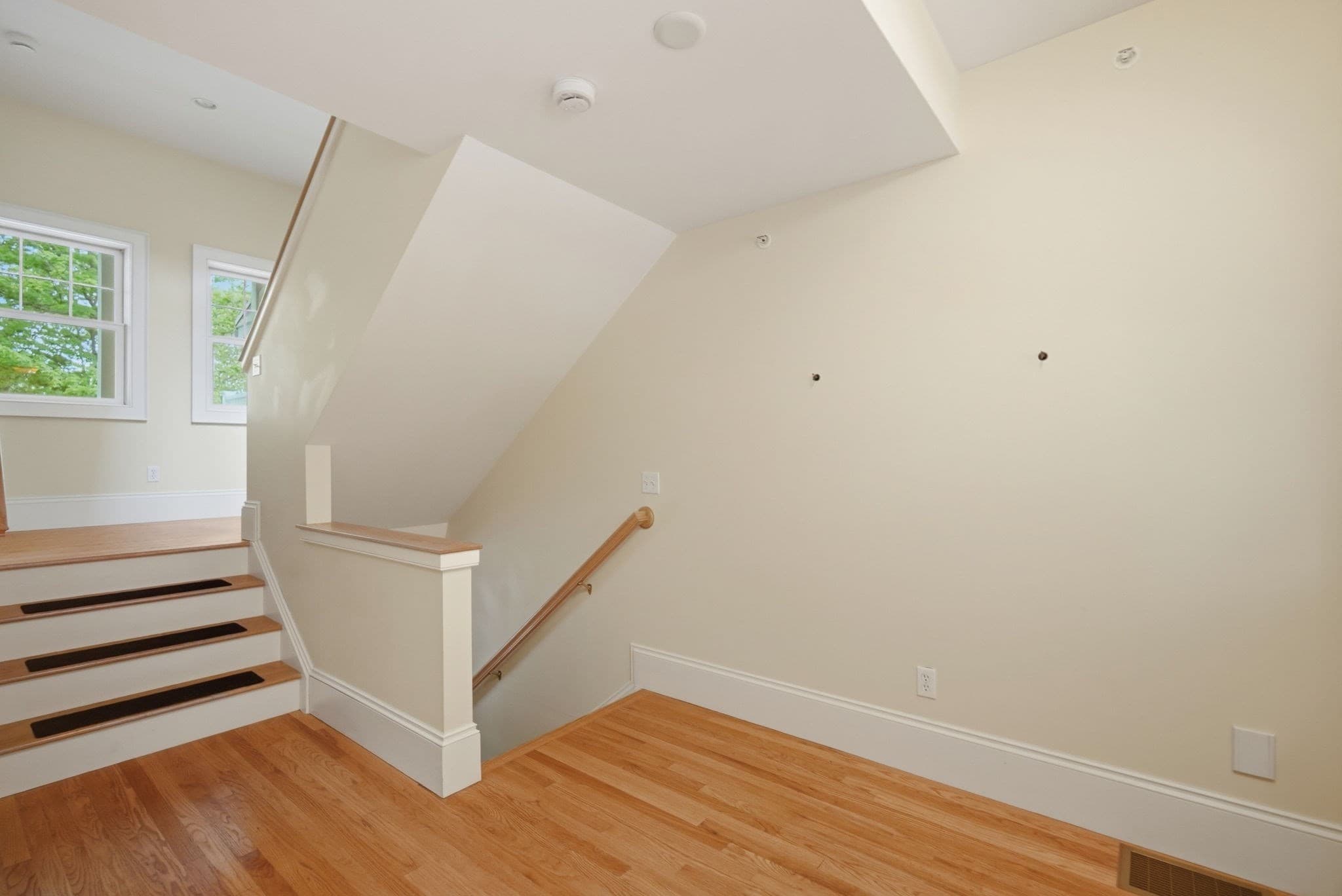 Condominium at 151 Amity St # 2, Amherst MA 01002, Amherst, photo 6 of 42