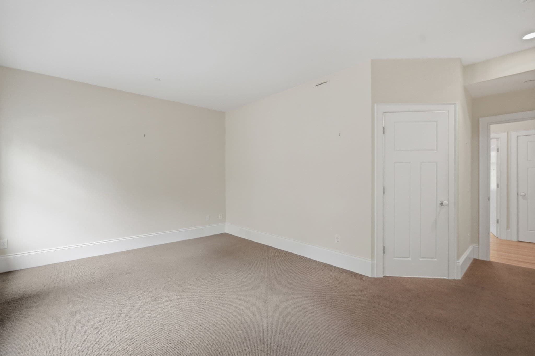 Condominium at 151 Amity St # 2, Amherst MA 01002, Amherst, photo 7 of 42