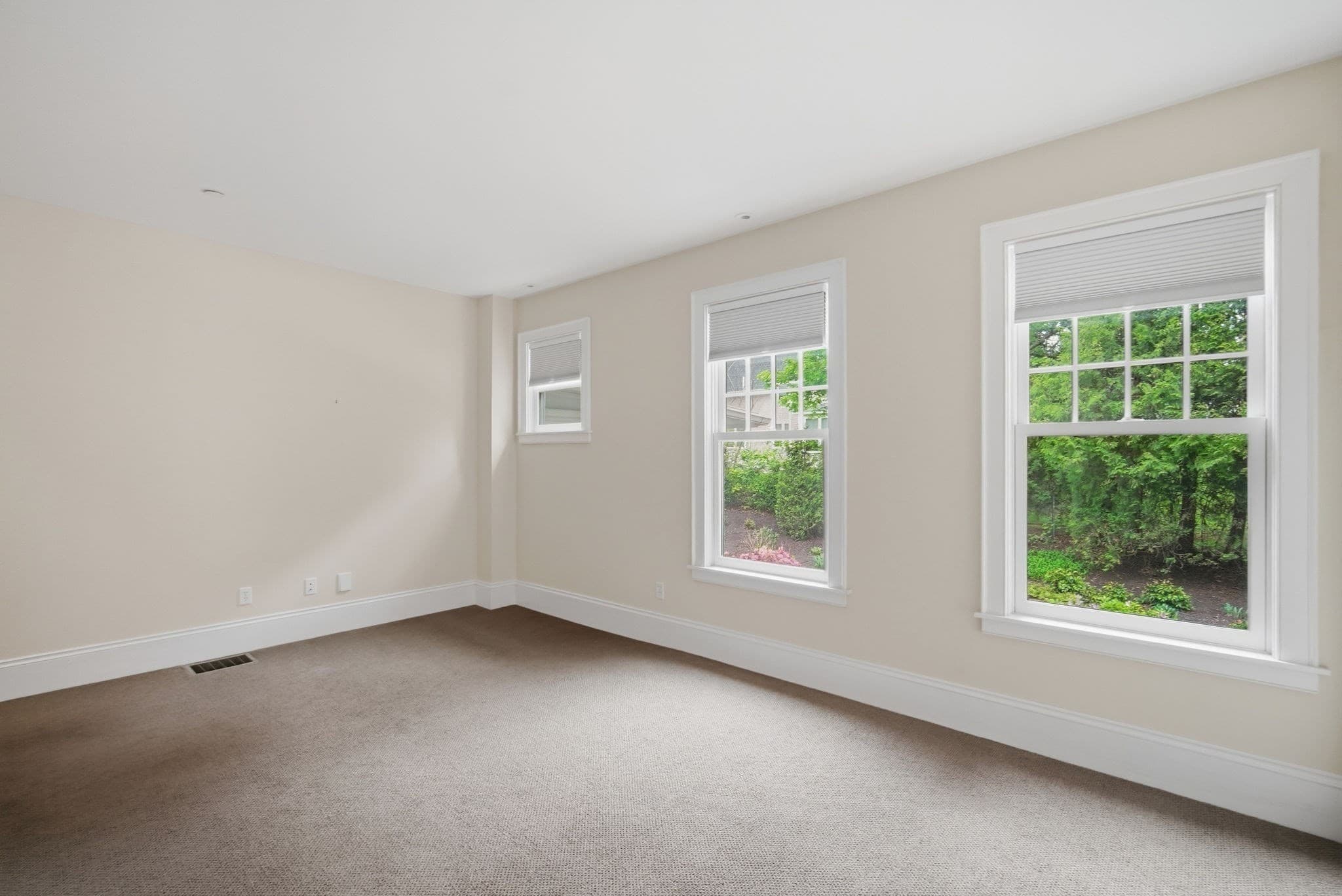 Condominium at 151 Amity St # 2, Amherst MA 01002, Amherst, photo 8 of 42