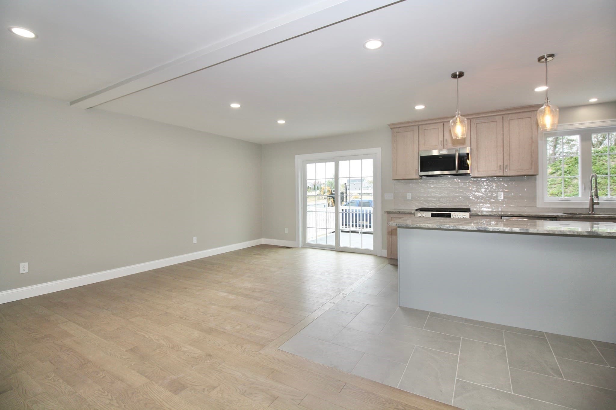 Single Family Residence at 47 Seth Daniel Drive, New Bedford MA 02745, New Bedford, photo 9 of 42