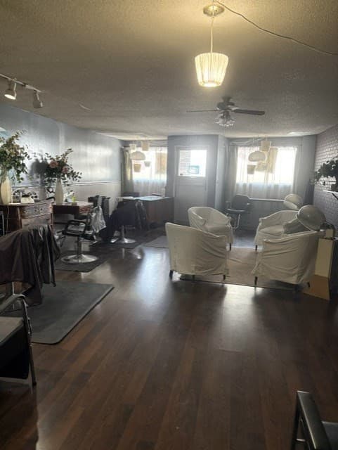770 County St, New Bedford MA 02740 photo 3