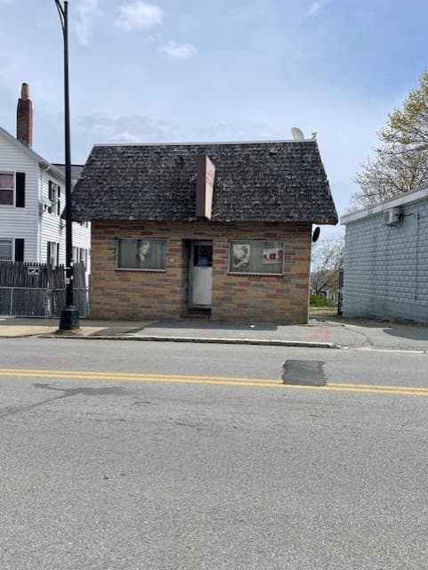 770 County St, New Bedford MA 02740