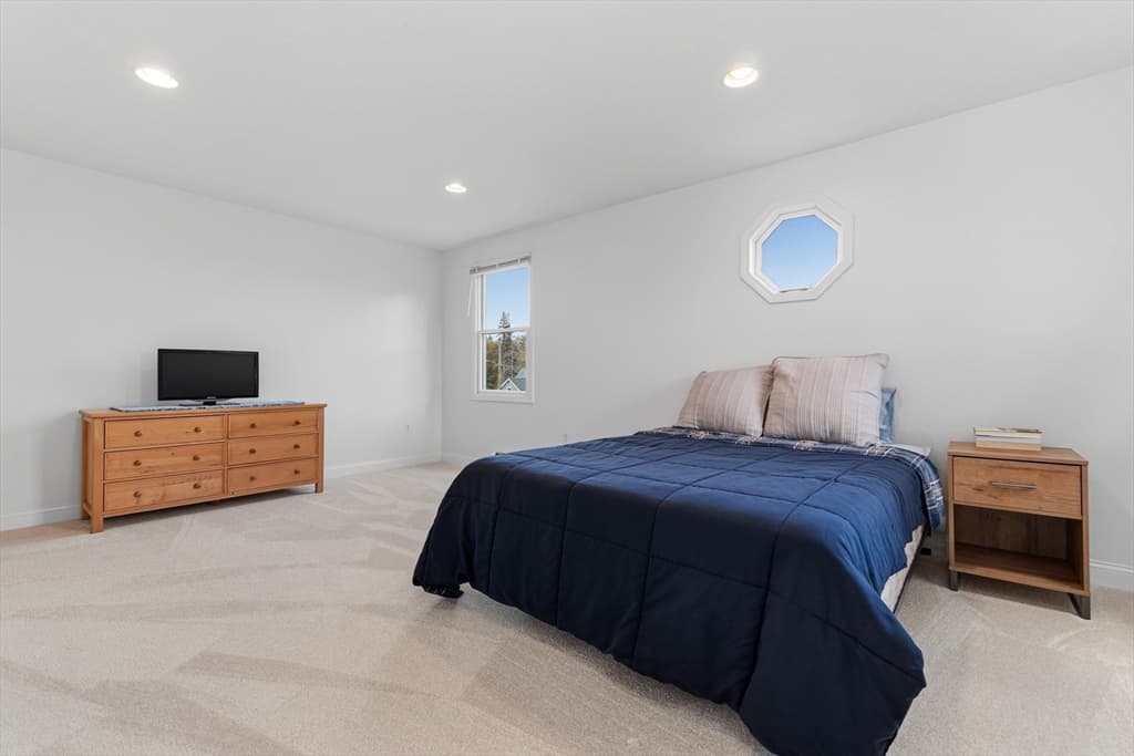 122 Deerfoot Rd, Southborough MA 01772 photo 22