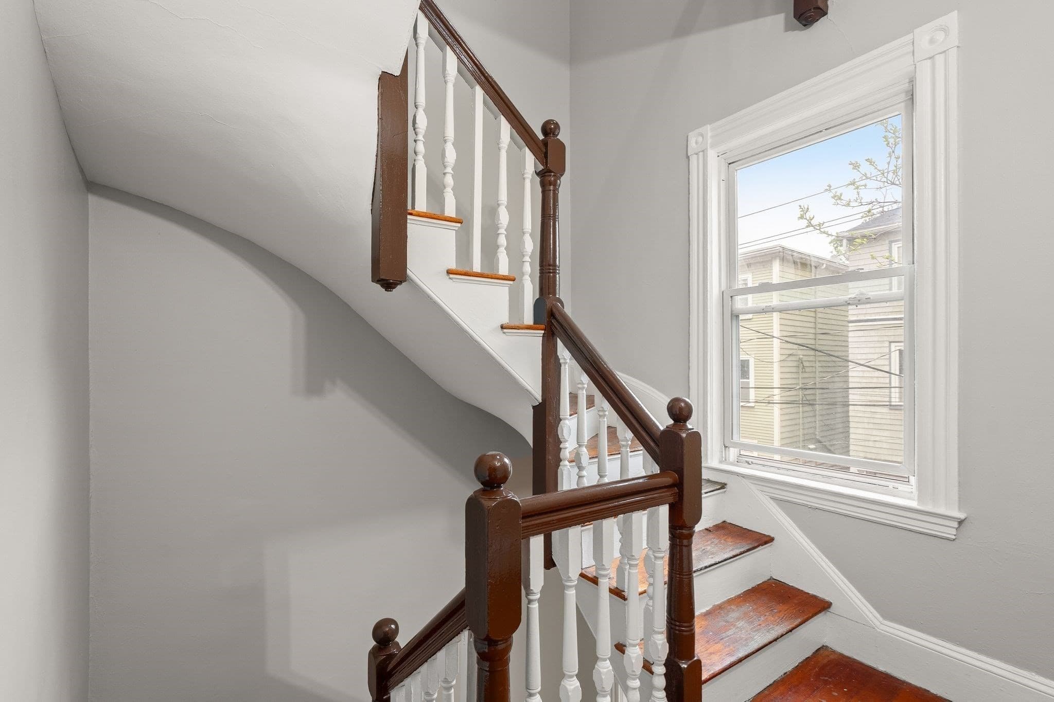 3 Family at 177 Chestnut Avenue, Boston MA 02130, photo 11 of 27