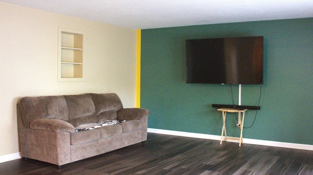 Condominium at 18 Maria Ave # A, Southbridge MA 01550, Southbridge, photo 11 of 23