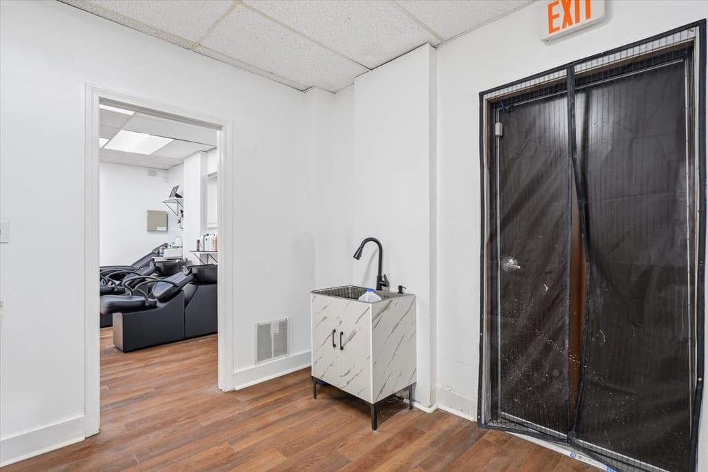 Business Opportunity at 1875 Main St, Tewksbury MA 01876, photo 20 of 21