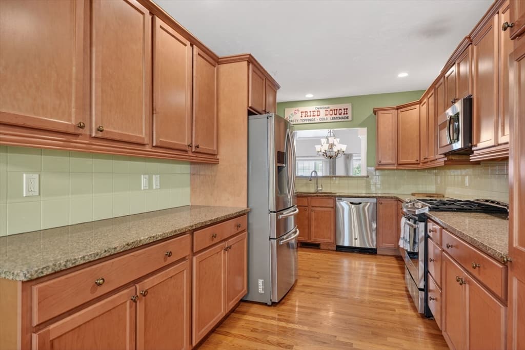 Condominium at 15 Hastings Road # 15, Hudson MA 01749, Hudson, photo 12 of 41