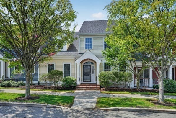 15 Hastings Road # 15, Hudson MA 01749