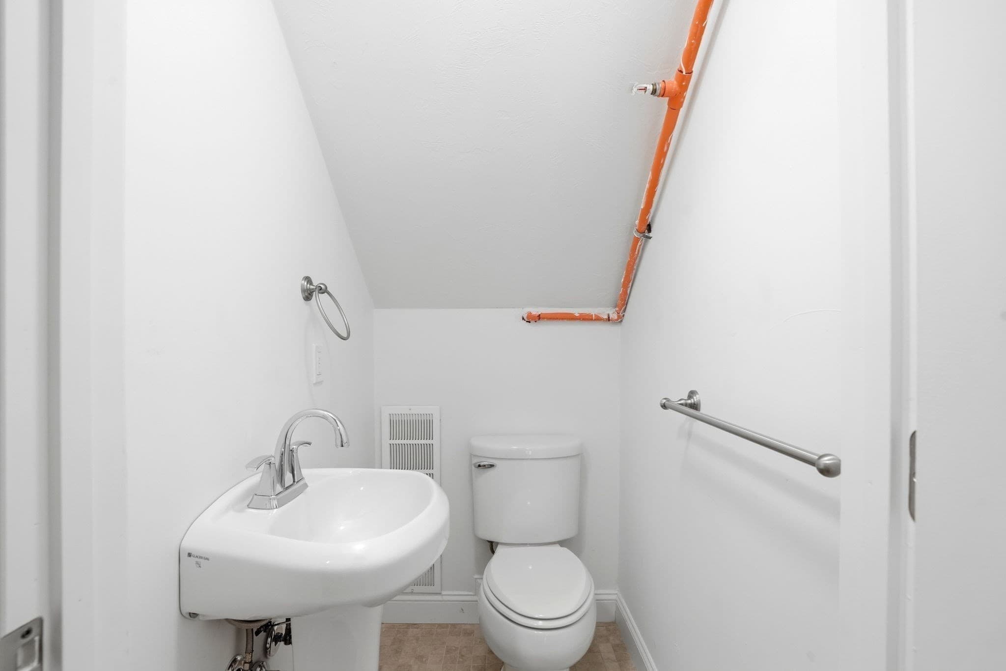 Condominium at 60 Lenox St # 11, Norwood MA 02062, photo 31 of 37