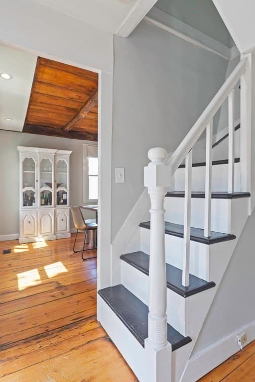Single Family Residence at 54 Ashland St, Newburyport MA 01950, photo 18 of 33